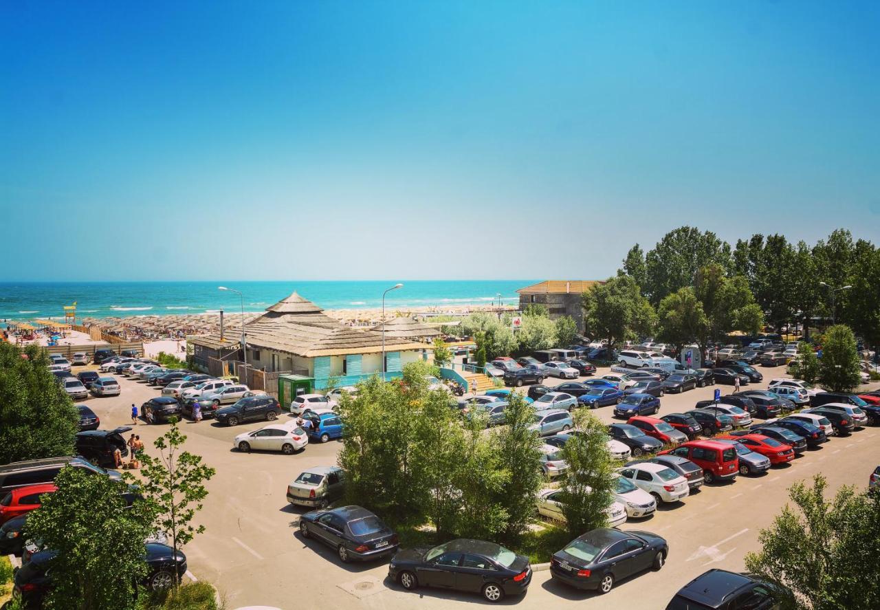 Oceana Summerland Apartment Mamaia Extérieur photo